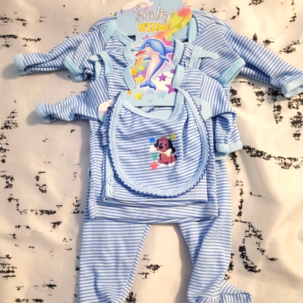 NWT - 7 piece newborn set